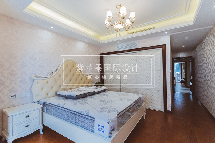 無(wú)錫紫蘋果裝飾