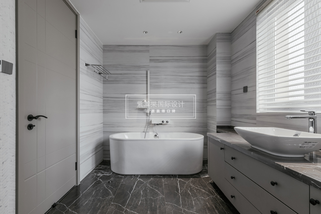 現(xiàn)代簡約裝修案例，體現(xiàn)年輕人的活力！